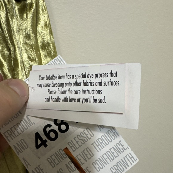 LuLaRoe Women's Skirt Sz L Gold Velvet Pleated Shimmer (29" Length) NWT - Picture 5 of 7